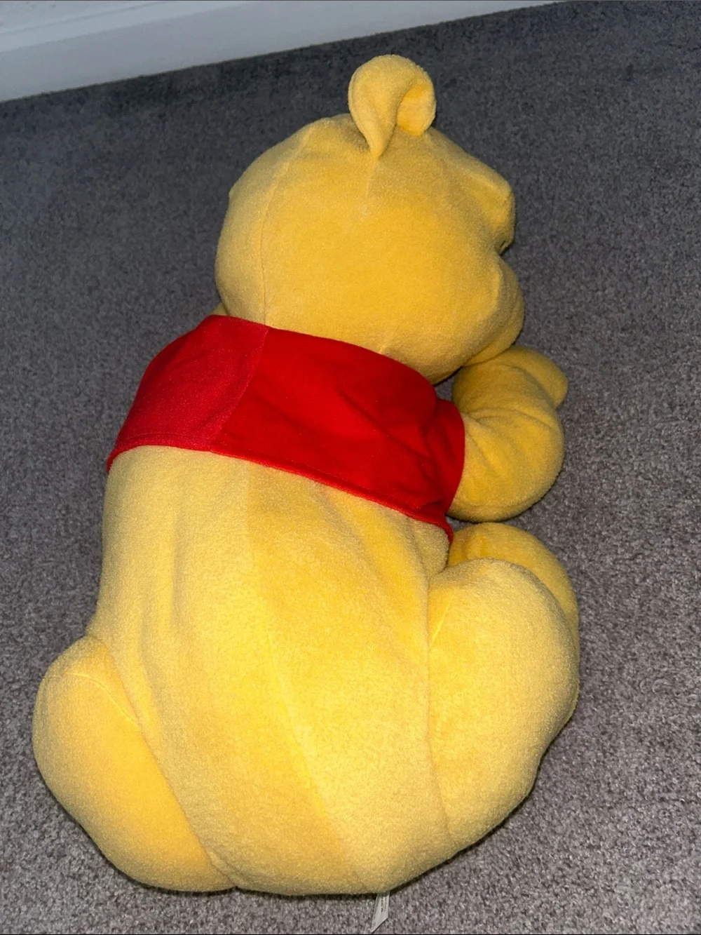 Vintage/2001- Winnie The Pooh Lounging Pooh 22” Plush